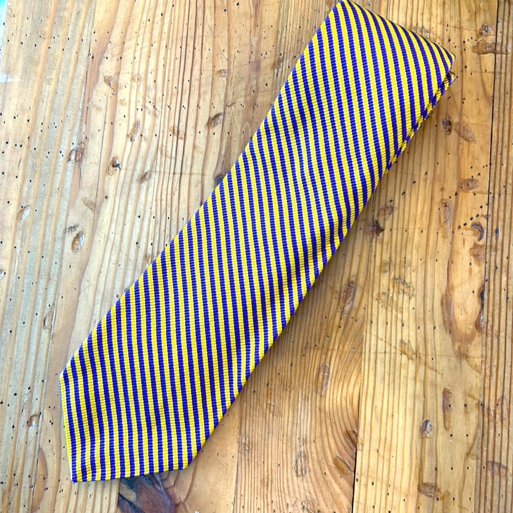 Men’s tie